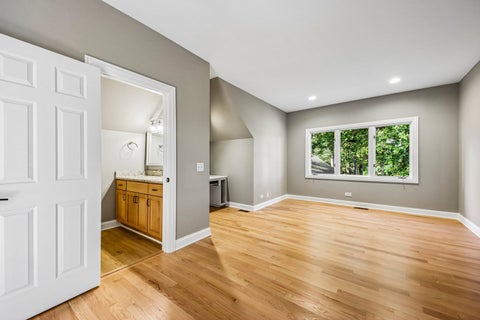 Tiny photo for Libertyville, IL 60048 (MLS # 12774377)