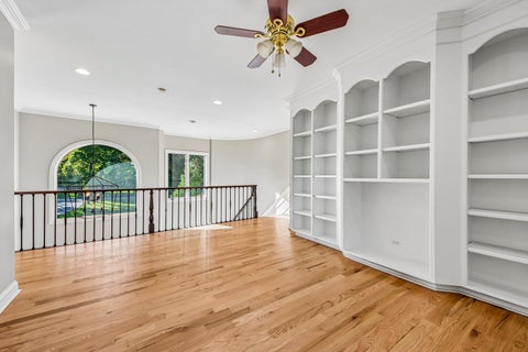 Tiny photo for Libertyville, IL 60048 (MLS # 12774377)