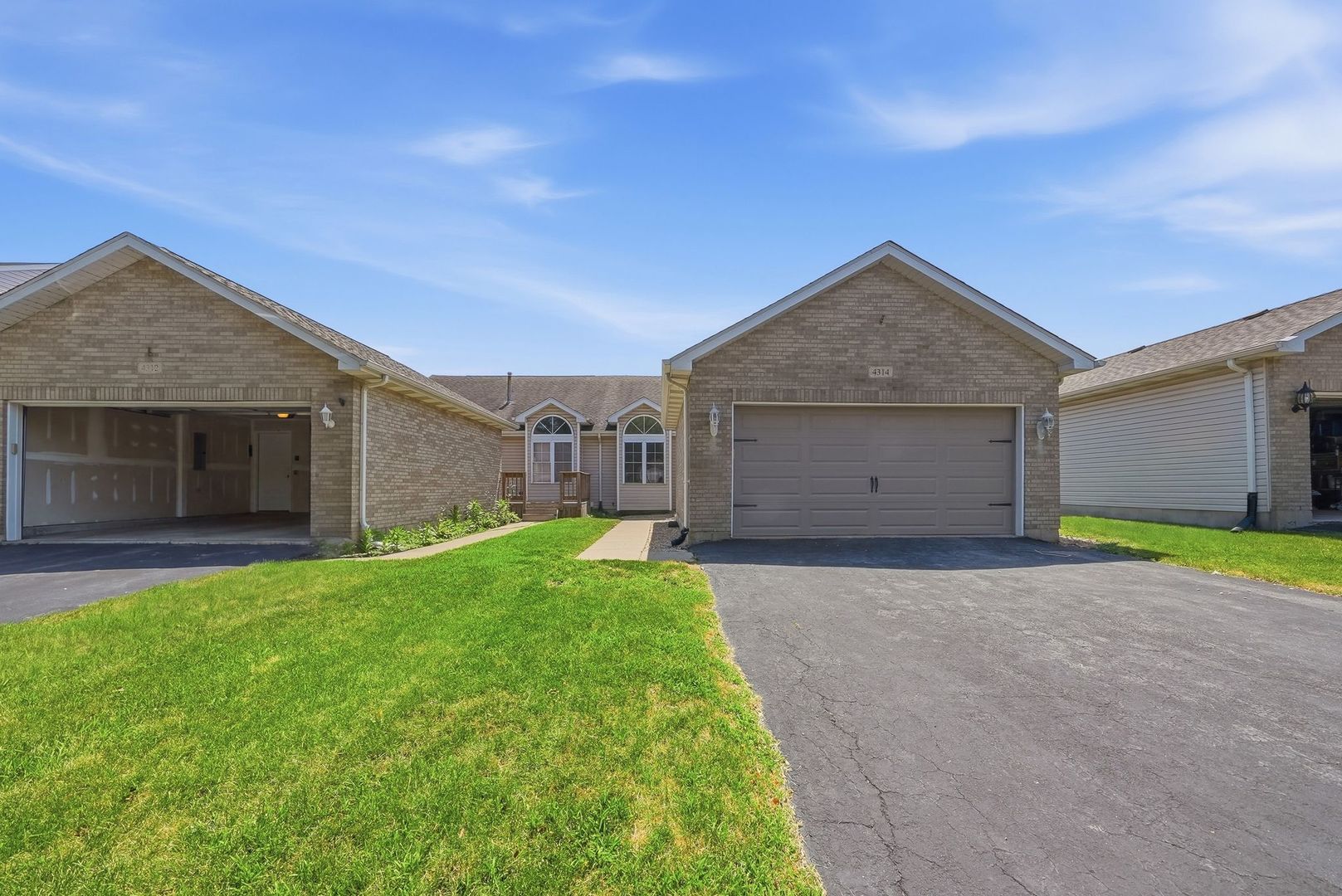 4314 River Glen Drive