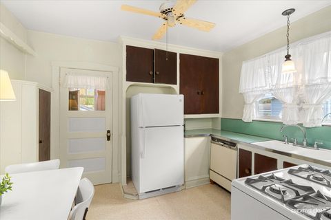 Tiny photo for 343 S Wisconsin Avenue, Villa Park, IL 60181 (MLS # 12494934)