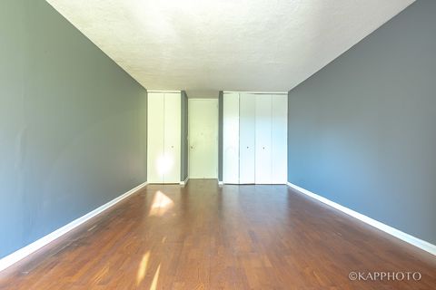 Tiny photo for 720 W Gordon Terrace #3N, Chicago, IL 60613 (MLS # 12485274)