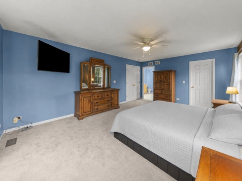Tiny photo for 253 Carlton Mews Court, Sugar Grove, IL 60554 (MLS # 12774282)