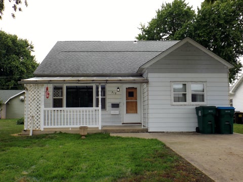 Photo of 712 11th Avenue, Rock Falls, IL 61071 (MLS # 12715819)