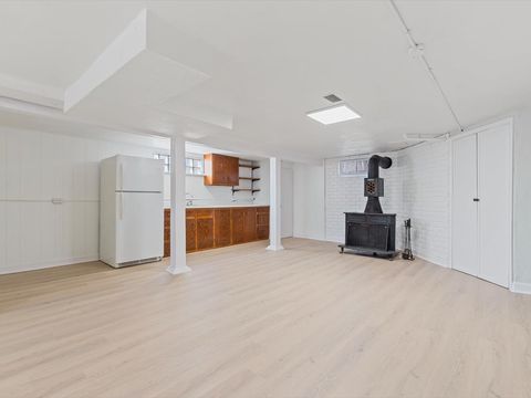 Tiny photo for 3525 Fair Avenue, Davenport, IA 52806 (MLS # 12583249)