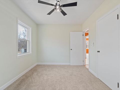 Tiny photo for 3525 Fair Avenue, Davenport, IA 52806 (MLS # 12583249)