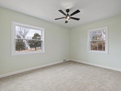 Tiny photo for 3525 Fair Avenue, Davenport, IA 52806 (MLS # 12583249)