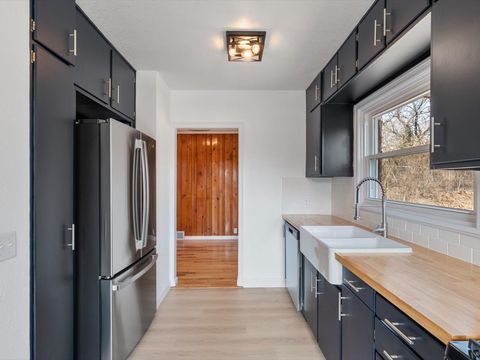 Tiny photo for 3525 Fair Avenue, Davenport, IA 52806 (MLS # 12583249)