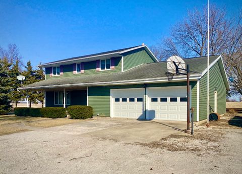 A home in Fairbury