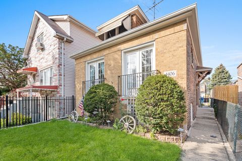 4406 W Augusta Boulevard Chicago IL 60651