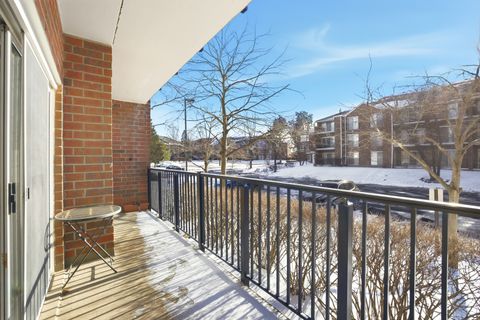 Tiny photo for 815 Leicester Road #109, Elk Grove Village, IL 60007 (MLS # 12548089)