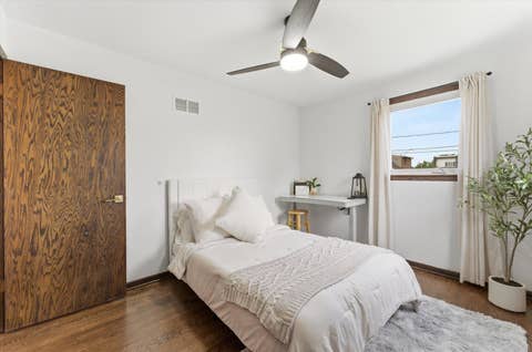 Tiny photo for 5253 S Moody Avenue, Chicago, IL 60638 (MLS # 12727973)