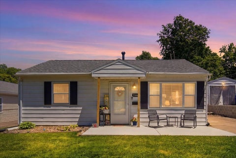 Photo of 1109 N State Street, Bloomington, IL 61701 (MLS # 12664411)