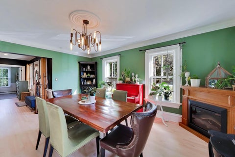 Tiny photo for 310 W Kirchhoff Road, Arlington Heights, IL 60005 (MLS # 12759792)