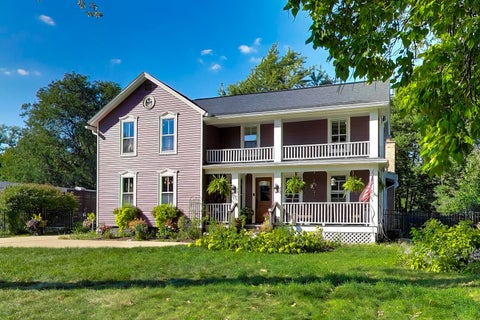 Tiny photo for 310 W Kirchhoff Road, Arlington Heights, IL 60005 (MLS # 12759792)