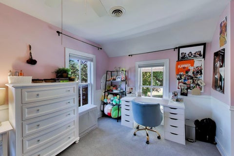 Tiny photo for 310 W Kirchhoff Road, Arlington Heights, IL 60005 (MLS # 12759792)