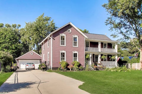 Tiny photo for 310 W Kirchhoff Road, Arlington Heights, IL 60005 (MLS # 12759792)