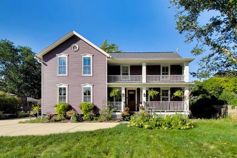 Photo of 310 W Kirchhoff Road, Arlington Heights, IL 60005 (MLS # 12759792)