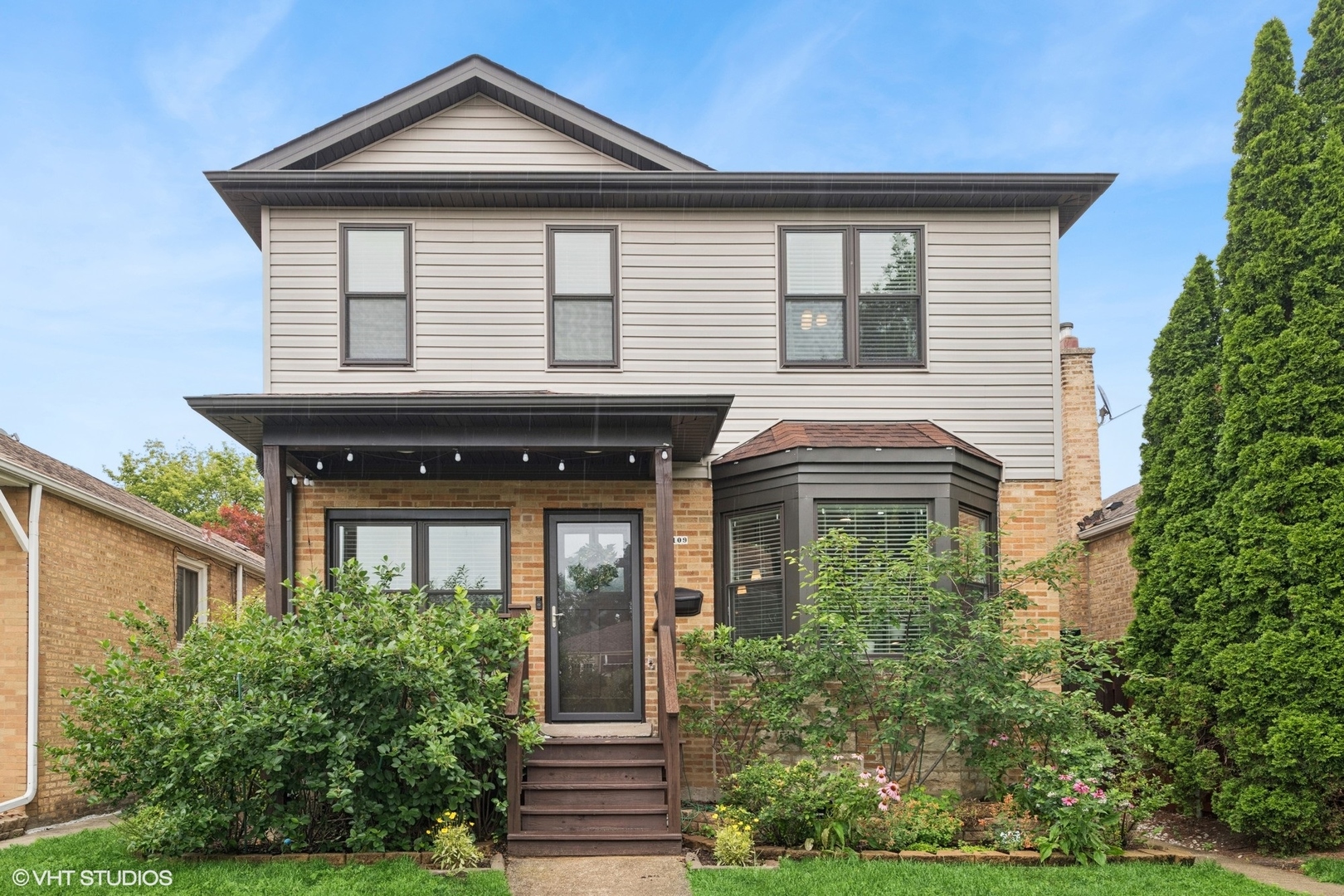 3109 N Oketo Avenue