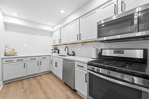 Tiny photo for 16411 Oxford Drive, Tinley Park, IL 60477 (MLS # 12512238)