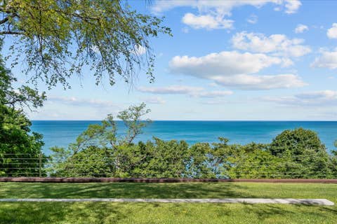 Tiny photo for 2441 Woodbridge Lane, Highland Park, IL 60035 (MLS # 12678213)