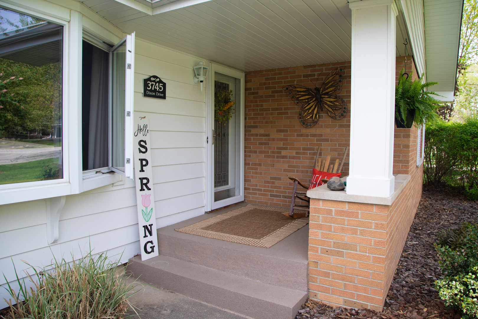 3745 Dixon Drive