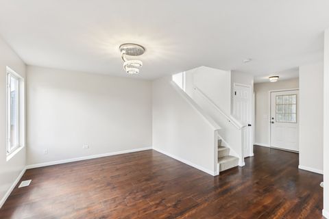 Tiny photo for 914 Greenleaf Drive, Joliet, IL 60436 (MLS # 12487903)