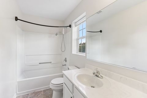 Tiny photo for 914 Greenleaf Drive, Joliet, IL 60436 (MLS # 12487903)