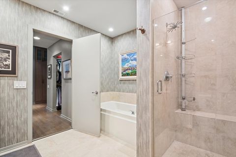 Tiny photo for 500 W SUPERIOR Street #1513, Chicago, IL 60654 (MLS # 12575863)