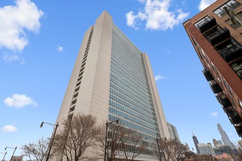 500 W SUPERIOR Street 1513 Chicago IL 60654