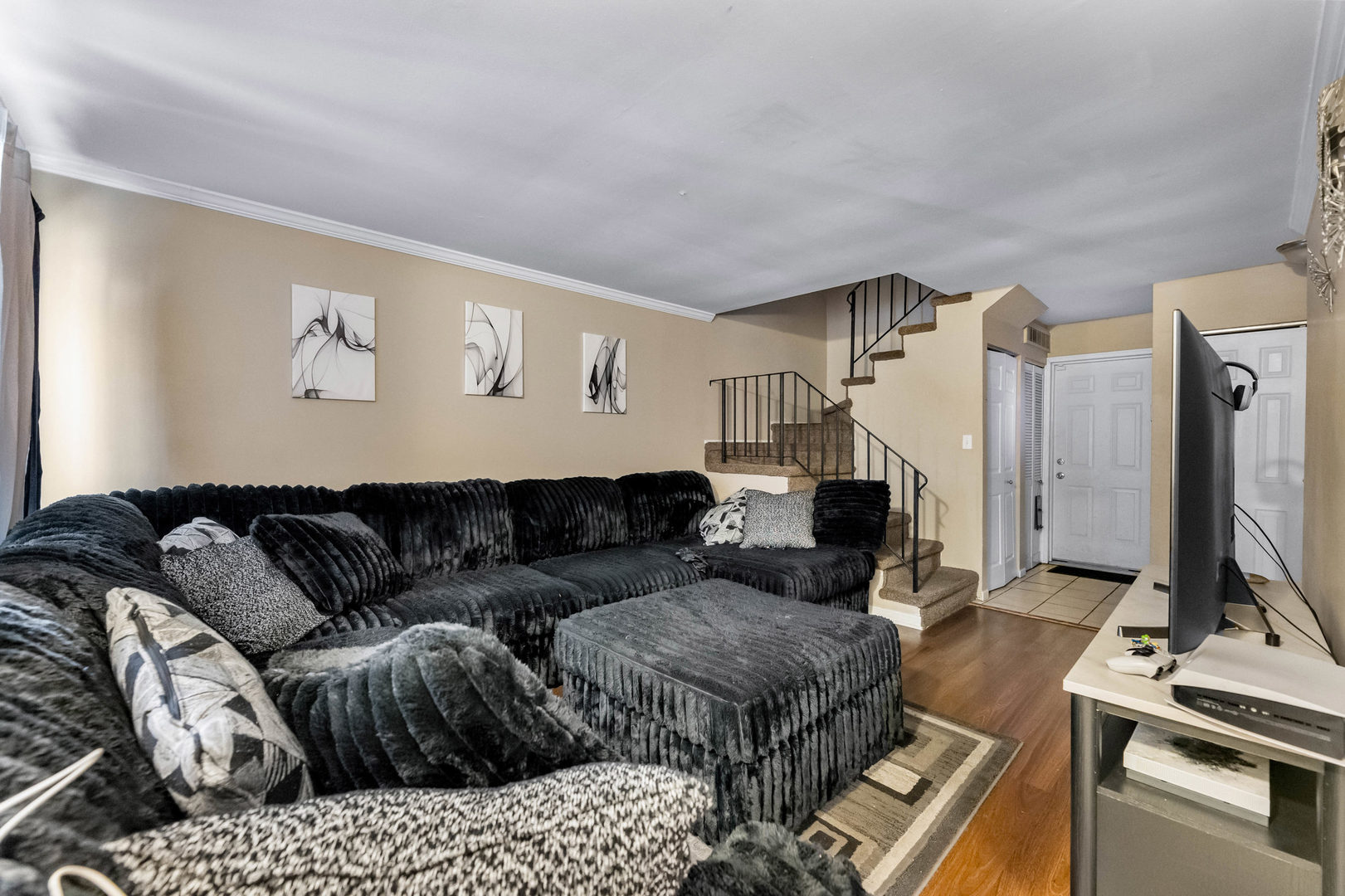 2295 Windsor Lane