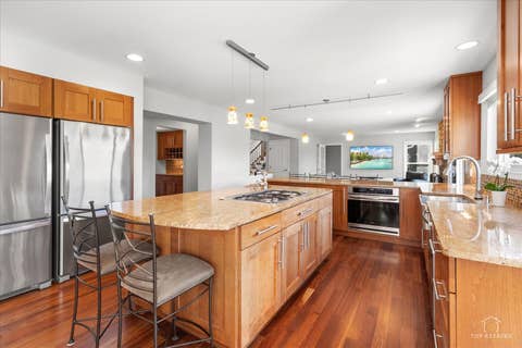 Tiny photo for 2116 Birchwood Lane, Buffalo Grove, IL 60089 (MLS # 12655114)