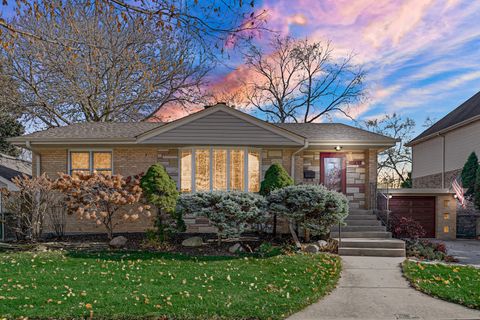 A home in Evergreen Park