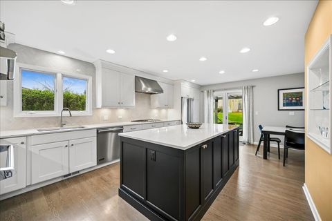 Tiny photo for Buffalo Grove, IL 60089 (MLS # 12621035)