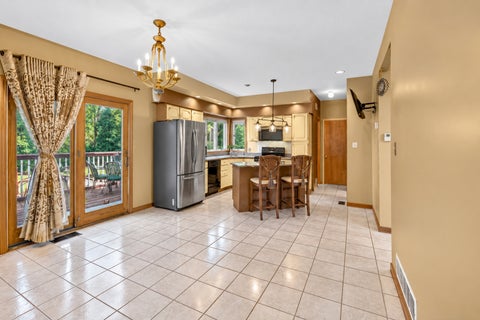 Tiny photo for 21176 Lisa Lane, Steger, IL 60475 (MLS # 12762595)