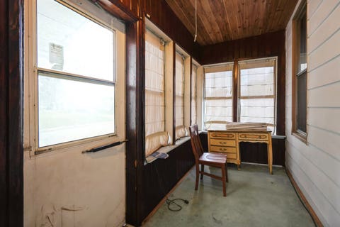 Tiny photo for 1618 N Marquette Street, Davenport, IA 52804 (MLS # 12699592)