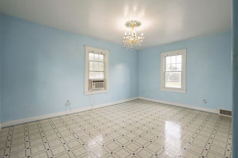 Tiny photo for 1618 N Marquette Street, Davenport, IA 52804 (MLS # 12699592)