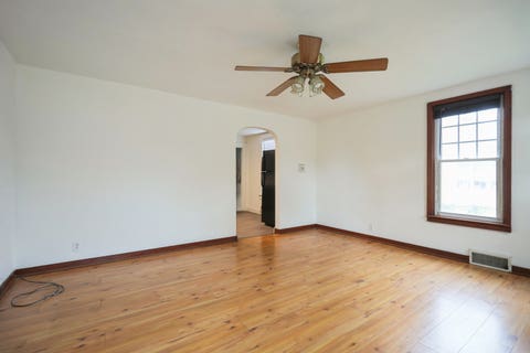 Tiny photo for 1618 N Marquette Street, Davenport, IA 52804 (MLS # 12699592)