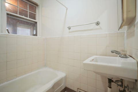 Tiny photo for 1618 N Marquette Street, Davenport, IA 52804 (MLS # 12699592)