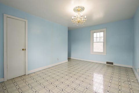 Tiny photo for 1618 N Marquette Street, Davenport, IA 52804 (MLS # 12699592)