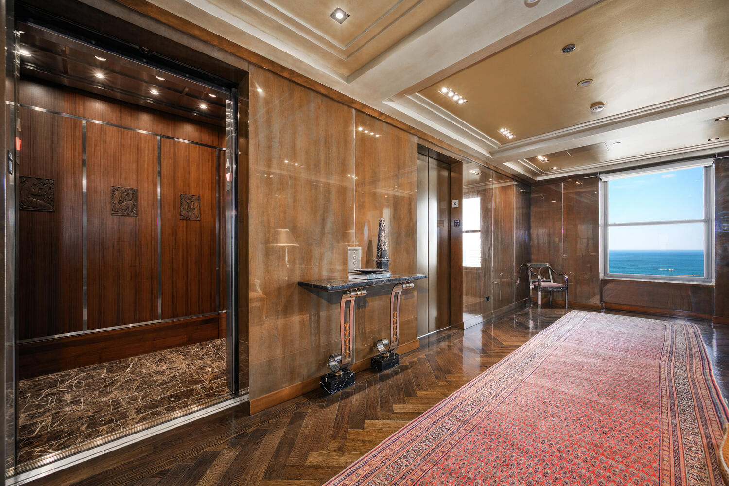 159 E Walton Place 34A