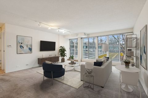 Tiny photo for 2555 Gross Point Road #101, Evanston, IL 60201 (MLS # 12590963)