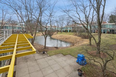 Tiny photo for 2555 Gross Point Road #101, Evanston, IL 60201 (MLS # 12590963)