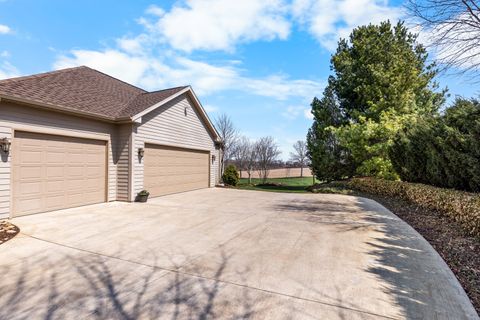 Tiny photo for 10125 Creek Ridge Trail, Belvidere, IL 61008 (MLS # 12617671)