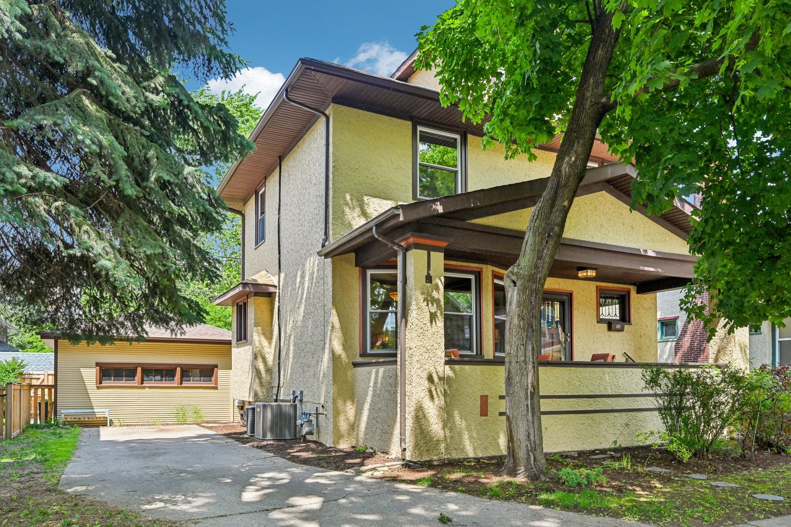 625 Carpenter Avenue