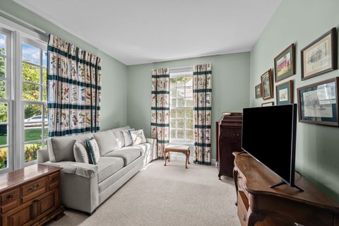 Tiny photo for 1845 W North Pond Lane, Lake Forest, IL 60045 (MLS # 12474423)