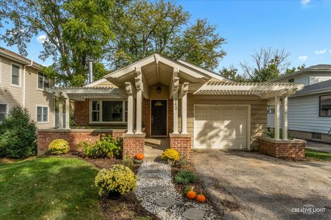 Tiny photo for 243 Bryant Avenue, Glen Ellyn, IL 60137 (MLS # 12484553)