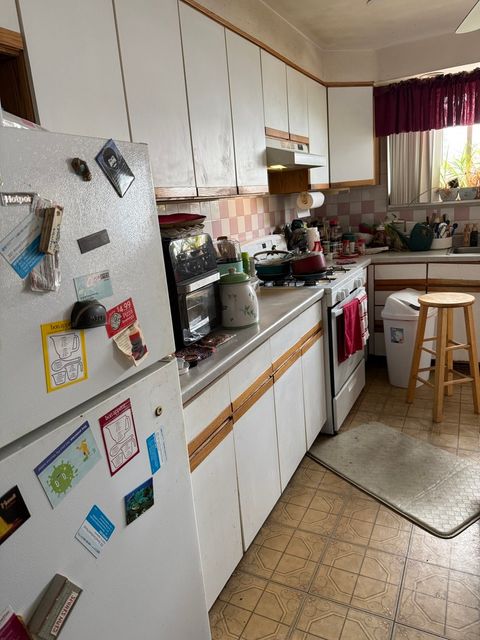 Tiny photo for 982 W Villa Drive, Des Plaines, IL 60016 (MLS # 12589394)