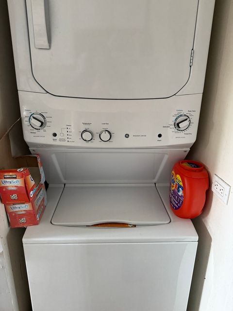 Tiny photo for 982 W Villa Drive, Des Plaines, IL 60016 (MLS # 12589394)