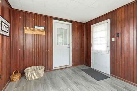 Tiny photo for 3237 12th Street, Rock Island, IL 61201 (MLS # 12549358)