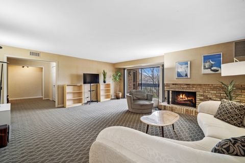 Tiny photo for 1671 Mission Hills Road #206, Northbrook, IL 60062 (MLS # 12593622)